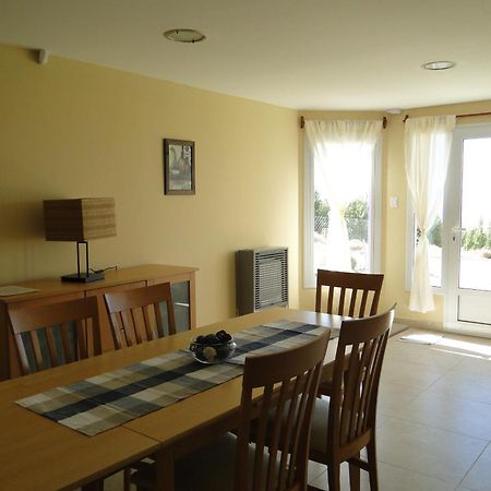 Altos Del Lago Departamentos El Calafate Ngoại thất bức ảnh