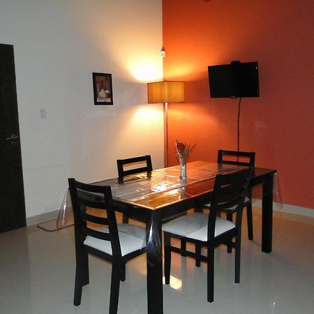 Altos Del Lago Departamentos El Calafate Ngoại thất bức ảnh